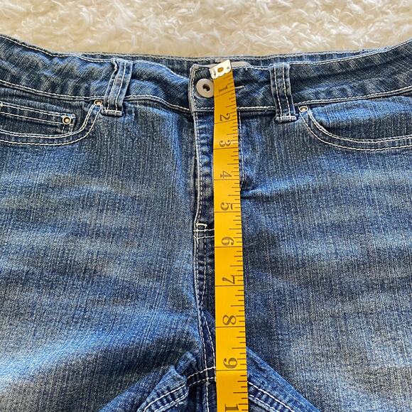 Creative Looks Jeans Denim Cutoff Shorts Size 6 - Picture 7 of 8